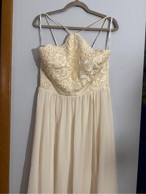 Soieblu Ivory Lace Bodice Chiffon A-Line Bridal Gown